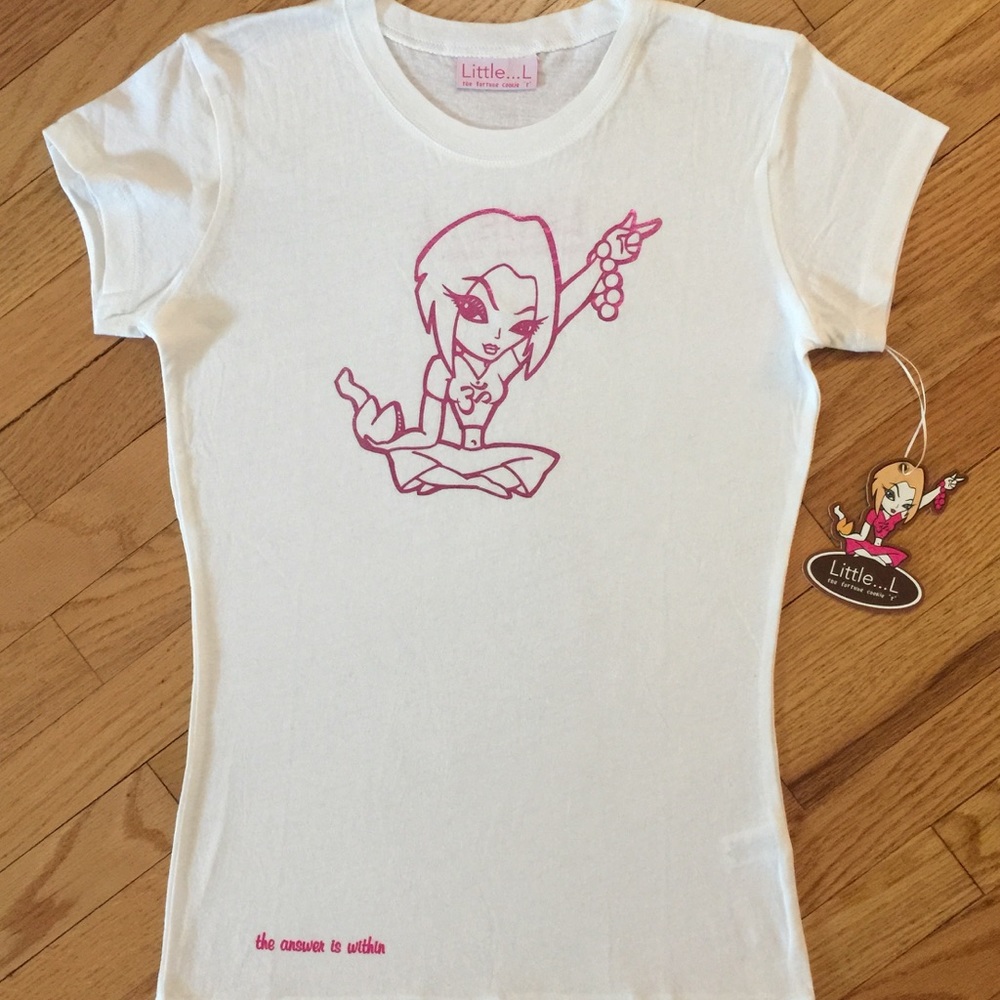 BRAND NEW Graphic Tee Shirt